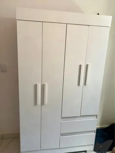 Guarda roupa