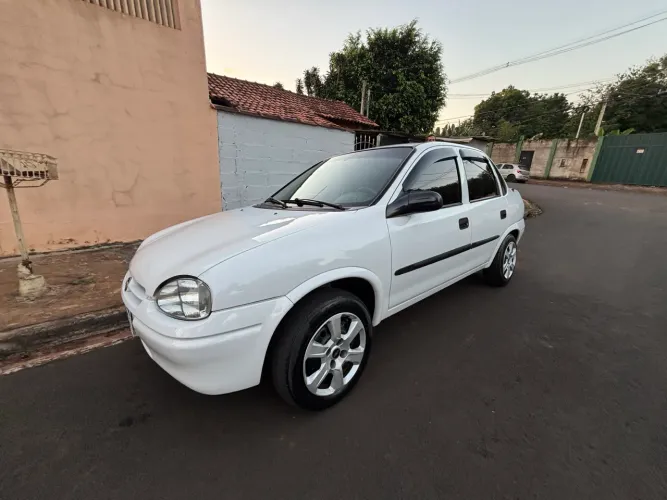 Chevrolet Corsa Sedan GL 1.6 MPFI 4P 1997