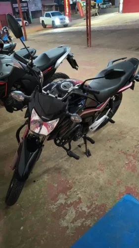 Vendo moto CG Titan 150