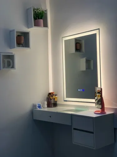Vende-se Espelho com Led