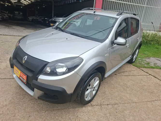 Renault Sandero Stepway Hi-power 1.6 8V 5P 2013