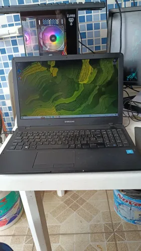 Notebook Samsung Intel Sétima Ger. SSD 480 GB MEM DDR4 DE 8 GB Wi-Fi 5G