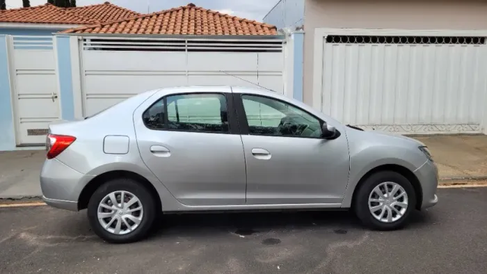 Renault Logan Expres./exp. UP Hi-flex 1.0 16V 4P 2015