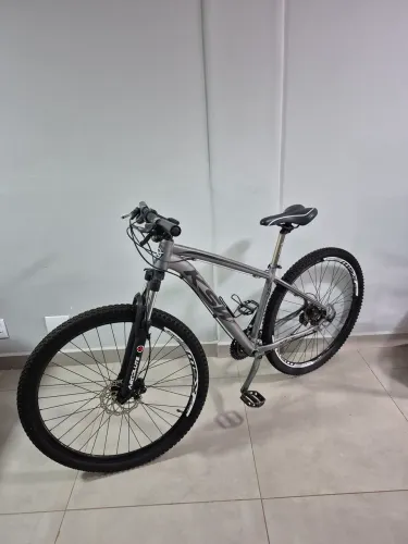 Bicicleta Aro 29 Quadro 17