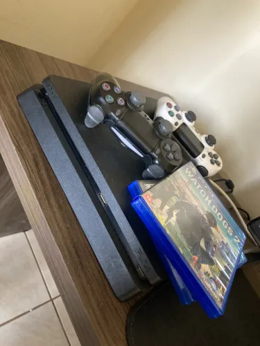 PS4 SLIM