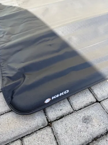 Capota marítima keko Hilux