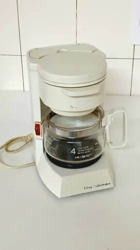 Cafeteira Elétrica Vintage Mr. Coffee 4 Xícaras - Jarra Original