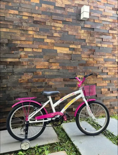Vendo Bicicleta Infantil com rodinhas Breeze Verden com Cestinha e Bagageiro