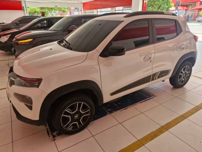 Renault Kwid Intense (elétrico) 2024