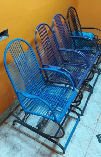 Conjunto de 4 cadeiras de balanço adulto (espaguete/macarrão)