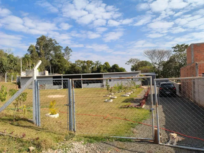 Chacara Piracicaba próximo ao asfalto