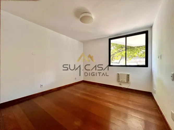 Jardim Oceânico | Apartamento 209m² para locação com 3 quartos a poucos passos da praia RE