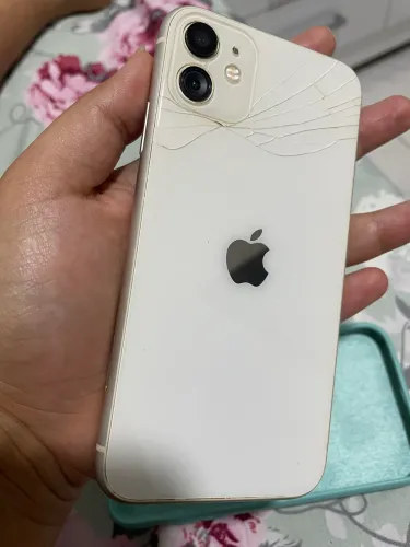 IPHONE 11 64GB