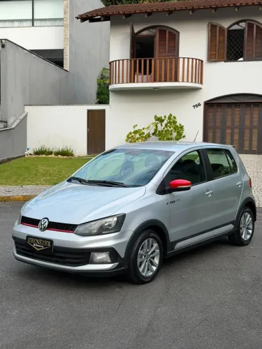 Volkswagen Fox Pepper I Motion 1.6 Flex 16V 5P 2016