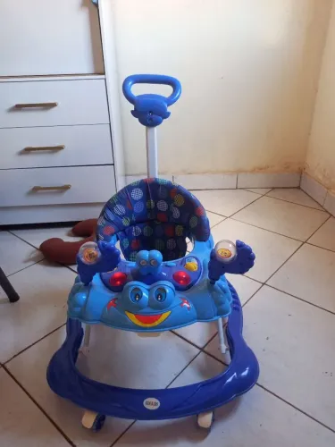 Andador musical infantil