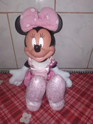 Boneca Minnie