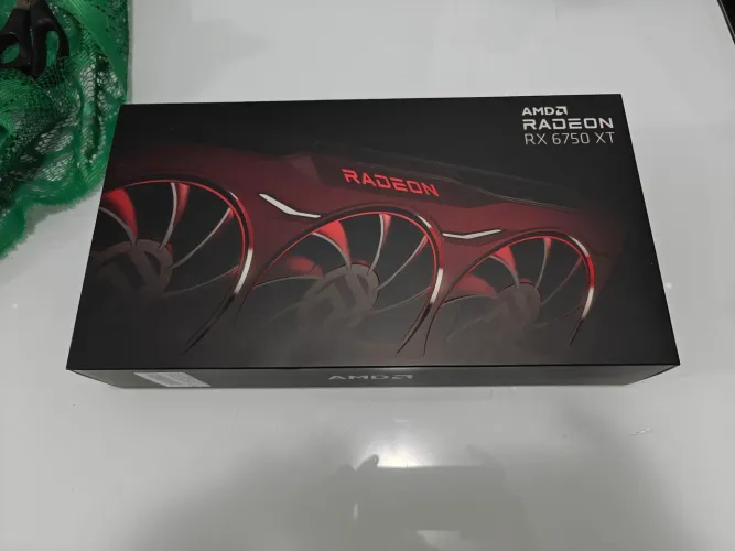 Placa de vídeo AMD triple fan