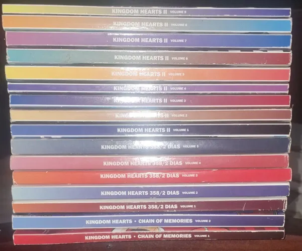 Mangás de kingdom hearts(capa normal)