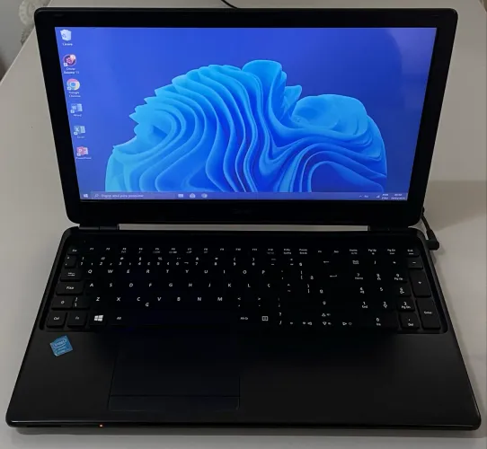 NOTEBOOK ACER i5 8RAM 15 POLEGADAS SUPER RÁPIDO FUNCIONANDO PERFEITAMENTE 