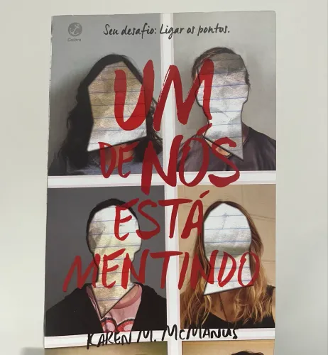 Um de nós está mentindo - Usado, em bom estado