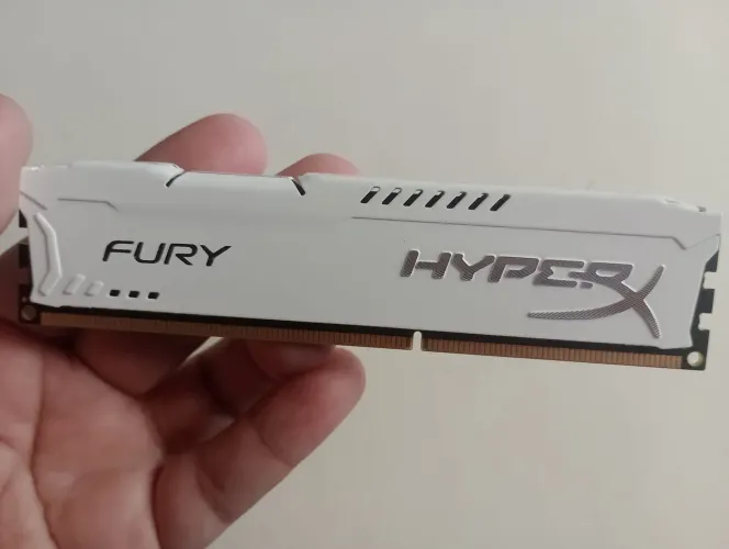 8GB RAM HYPERX