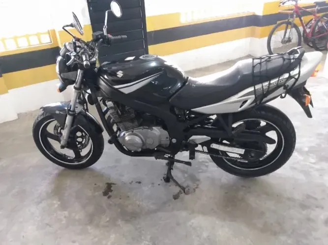 Suzuki GS 500-e 2008
