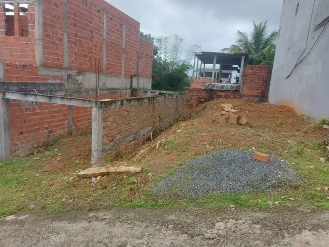Vendo terreno em condomínio fechado