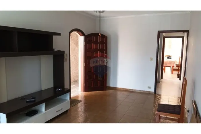 Sobrado à Venda Zona Norte próximo ao metrô 3 dormitórios 2 suites 3 vagas