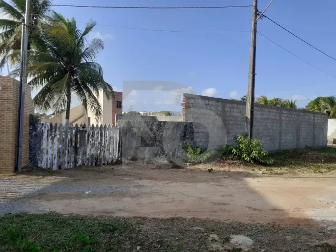 Lote Amplo no São José dos Náufragos com 328m² e Excelente Localização