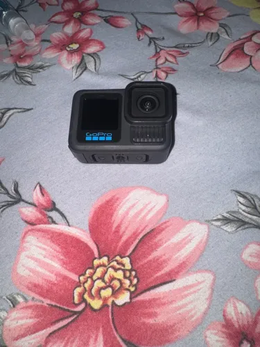 GoPro Hero 13 Black + Equipamentos