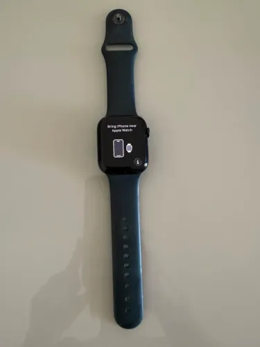 Apple Watch 8 45mm - Bateria 86% - Completo na Caixa
