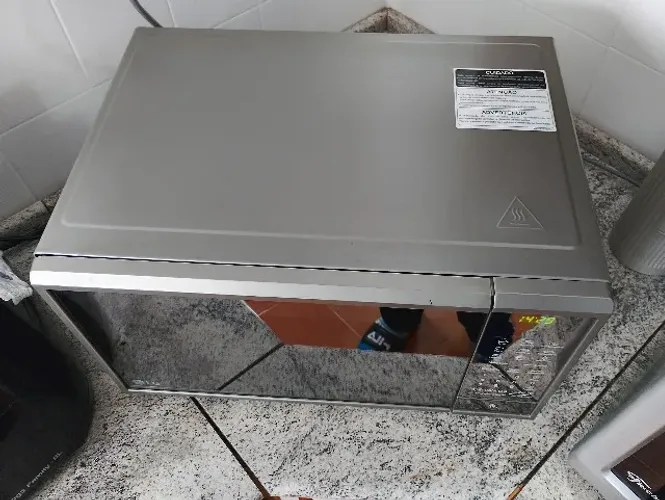 Microondas LG MS3095LR 30L 1.250W