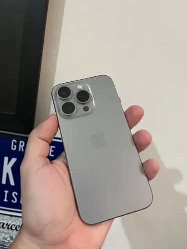 iPhone 15 PRO 256Gb perfeito funcionamento