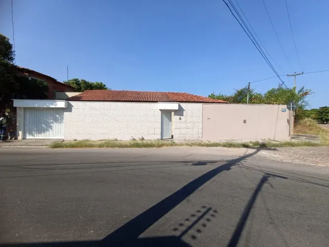 "Excelente Casa Comercial no Bairro São Cristóvão" TERESINA,PI