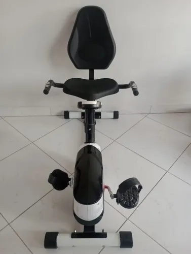 Bicicleta ergométrica Kikos KR 3.8