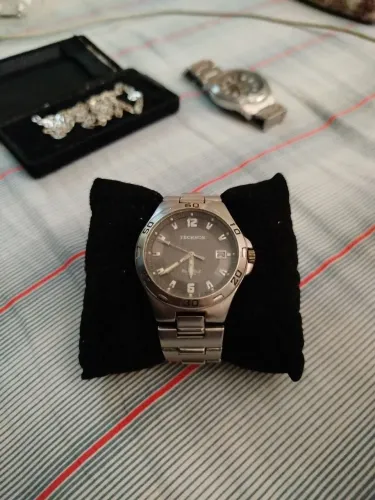 Relógio TECHNOS original !