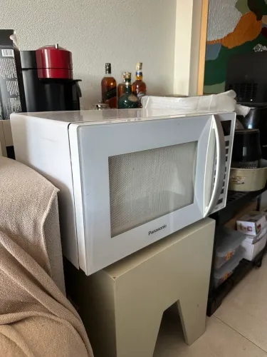 Micro-ondas Panasonic Style 32L (NN-ST654W) ? Branco ? 220V