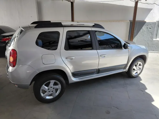 Renault Duster Dynamique 2.0 Hi-flex 16V Mec. 2013