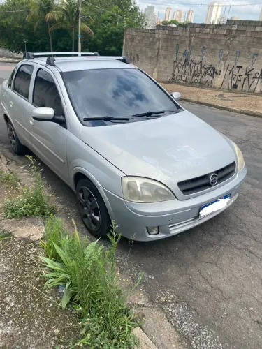 Chevrolet Corsa Sedan 1.8 MPFI Flexpower 8V 4P 2004