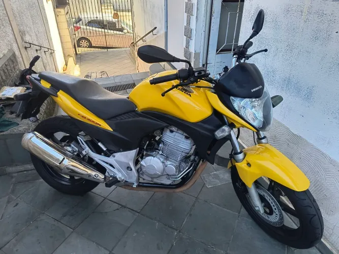 Cb 300 2012