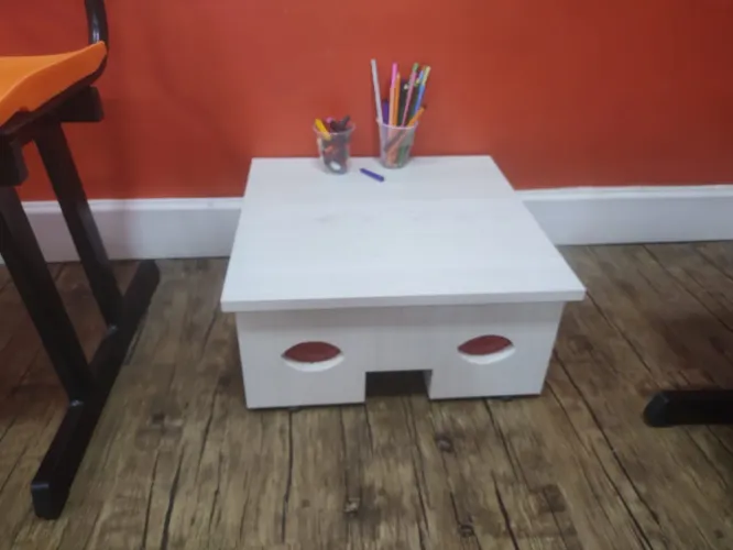 Mesinhas infantil / desenho