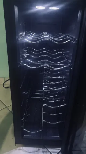 Vendo adega climatizada