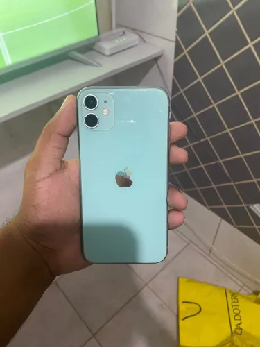 iPhone 11