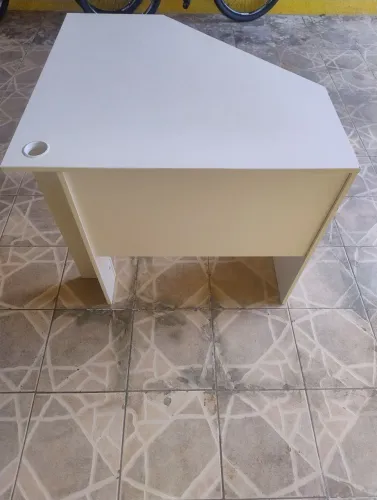Mesa pra computador Não tem conversa referente ao preço esse é o menor preço