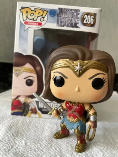 Funko Pop Mulher Maravilha