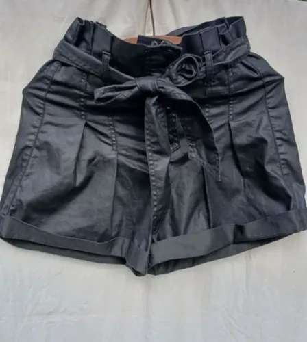 Shorts Clochard Morena Rosa Preto - Tamanho 36 (Impecável)