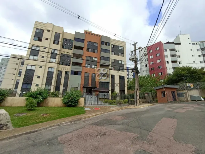 Apartamento - R Vereador Antonio dos Reis Cavalheiro, 651 - Cabral - Curitiba - PR