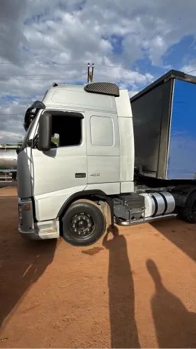 Volvo FH400 6x2 + Sider Fachini 2013