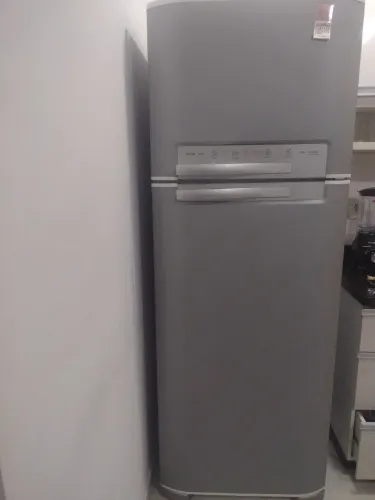 Vendo geladeira Eletrolux 