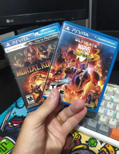 PSVITA jogos Marvel vs Capcom e MK